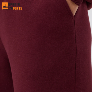 Ensemble de survêtement d'hiver personnalisé 100 % coton pour femme, comprenant un sweat à capuche oversize en molleton et un pantalon de jogging à jambes larges, ensemble de survêtement pour femme - Product Image 5