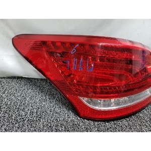 Feu arrière gauche d'occasion Equus 924013N000 - Product Image 3