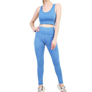 Conjunto de yoga deportivo de gran cantidad para venta al por mayor, transpirable, de secado rápido, liso, tallas grandes, ligero, con cintura elástica y logo frontal, de 2 piezas. - Product Image 1