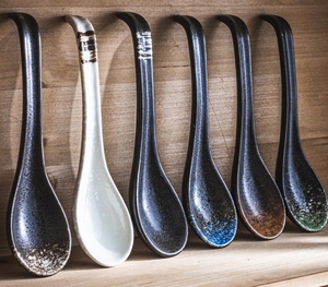 Japanese Style Porcelain Spoon vintage Wabi-Sabi Design kiln-reactive Glaze BPA Free Eco-Friendly Daily Use Tableware for Ramen - Product Image 1