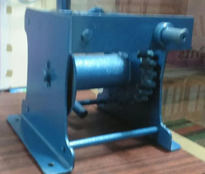 Industrial Winch Heavy Duty Manual Winch Machine MS Construction and <b>Material</b> <b>Handling</b> Equipment for Pulling Lifting - Product Image 5