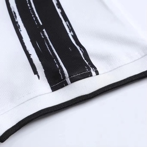 Ensembles d'uniformes de football personnalisés de haute qualité, nouveau design, maillots unisexes pour adultes, 100% polyester, séchage rapide, respirant, vente en gros OEM - Product Image 4