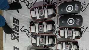 Almohadillas de entrenamiento Fairtex Muay Thai de alta resistencia para boxeo tailandés profesional - Product Image 6