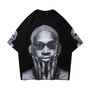 Camiseta Negra Extra Grande para Hombre con Estampado Fotográfico, Estilo Urbano, Manga Corta, Cuello Redondo, Algodón Jersey - Product Image 1