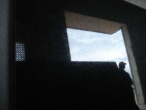 Losas de Granito Negro Absoluto de Lujo, Baldosas de Piedra Natural Pulida de Alto Brillo para Encimeras de Cocina, Pisos y Revestimientos de Paredes - Product Image 2