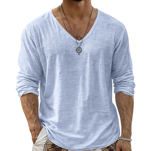 Venta al por mayor de tops de playa para hombre, de punto sólido de 180 g, ligeros, con textura, cuello en V, manga larga, formales, transpirables y de corte ajustado, directamente de fábrica. - Product Image 4