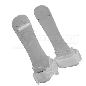 Poignées de gymnastique de qualité pour la protection des mains, avec ajustement réglable pour les séances de gym quotidiennes. - Product Image 3