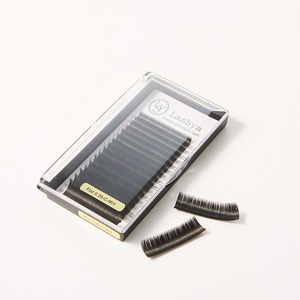 ขนตาปลอมแบบแบนสำหรับต่อขนตา ความหนา 0.15 มม. สำหรับต่อขนตาแบบเส้นต่อเส้น - Product Image 1