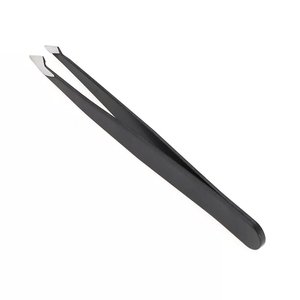 Pinzas Profesionales para Cejas para un Aseo y Modelado Precisos, Pinzas de Belleza con Agarre Fuerte para Cejas - Product Image 2