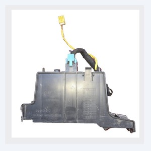 อุปกรณ์อิเล็กทรอนิกส์ยานยนต์อื่นๆ ใช้ร่วมกับ GM 96673673 Bracket Asm-Fuel XCVR สำหรับ Chevrolet Aveo Lacetti อะไหล่รถยนต์เกาหลี - Product Image 3