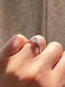 Anillo de Compromiso con Diamante Cultivado en Laboratorio de 1.20 CT, Oro Sólido de 14K/18K, Anillo de Propuesta Solitario, Joyería al por Mayor, Certificado IGI - Product Image 5
