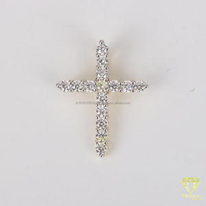 จี้กางเขนทองคำแบบมินิมอล ประดับด้วยเพชรโมอิสซาไนต์ VVS เงินแท้ 925 - Product Image 2