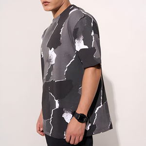 Men Oversized <b>Abstract</b> Print T Shirt Premium Streetwear Essential Wardrobe Piece Apparel Custom Logo Wholesale Supplier Oem Odm - Product Image 5