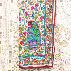 Dupatta Phulkari Hecha a Mano, Bufandas Hechas a Mano en Varios Colores y Diseños, Dupatta India Ligera, Regalo de Boda India - Product Image 3