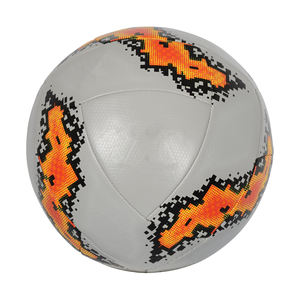 Balón de Fútbol de Entrenamiento para Interiores y Exteriores, Talla 5, Material PU Reciclado, Termosellado, Sostenible, con Certificación Ecológica - Product Image 3