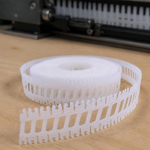 [YOU-ONE Sistemas de Fijación] Tira de Plástico para Agrupar Clavos en Bobina con Guía de Aluminio - Product Image 5