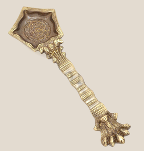 Lampe à huile antique en laiton Panchmukhi à cinq mèches avec motif Nag Head, lampe décorative traditionnelle Deepam pour la maison et le temple - Product Image 2