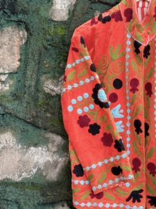 Premium Handmade <b>Velvet</b> Orange Sujani Hand Embroidery Pullover Autumn/Winter <b>Women</b> Cotton Ethnic Floral <b>Jacket</b> B2B Wholesale - Product Image 3