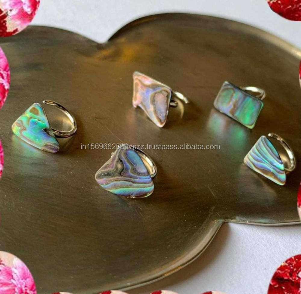 เช่นเดียวกับภาพ