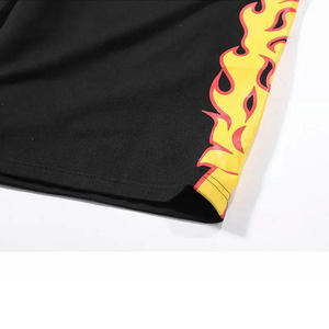 กางเกงขาสั้นผ้าฝ้ายพิมพ์ลายกราฟิกสำหรับผู้ชาย ขายส่ง กางเกงขาสั้นลำลองระบายอากาศ สตรีทแวร์ OEM ODM เสื้อผ้าฤดูร้อน - Product Image 5