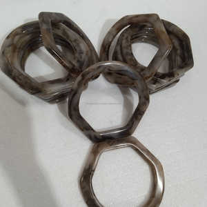 Pochette de soirée en résine à la mode au design unique avec poignée, accessoires pour les fêtes et les mariages - Product Image 5