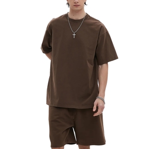 T-shirt personnalisé marron en coton épais, coupe oversize à épaules tombantes, pour homme, couleur chocolat, style streetwear - Product Image 2