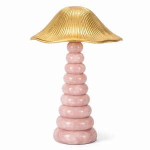 Sculpture de table décorative style champignon avec finition dorée en résine et aluminium, élégant accent de décoration intérieure pour les intérieurs modernes - Product Image 1