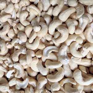 W320มะม่วงหิมพานต์จากซันติโก้เวียดนาม W450เม็ดมะม่วงหิมพานต์ออร์แกนิกคั่วจากผู้ผลิตที่เชื่อถือได้ - Product Image 1