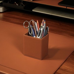 Soporte para Bolígrafos de Cuero Genuino - Organizador de Escritorio Ejecutivo Premium al por Mayor - Product Image 1