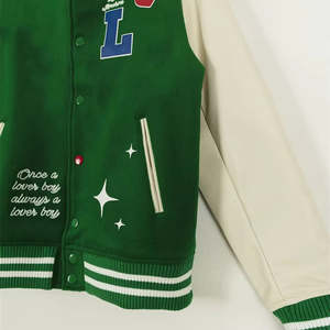 Veste de baseball en cuir pour homme, style bomber, broderie chenille de qualité supérieure, personnalisée, verte, style universitaire. - Product Image 3