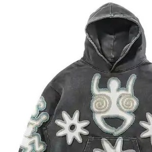 Sweat à capuche oversize pour homme avec visage de dessin animé brodé, coupe oversize, épaules tombantes, broderie vieillie, délavage acide, strass, coupe carrée - Product Image 2
