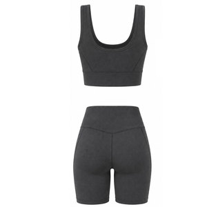 Ensemble de sport côtelé sans coutures tendance pour femme – Soutien-gorge de sport côtelé et short en tissu flexible, coupe fluide, élégant, deux pièces, tenue de sport - Product Image 5