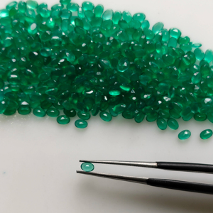 Ónix Verde Natural, Corte Ovalado de 3x2MM, Gema Suelta de la Mejor Calidad para Joyería, Gemas de Red Mountain - Product Image 4
