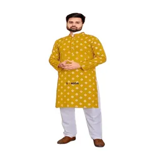 Homens indianos Straight Tamanho Livre Kurta Pijama New Traditional Indian Men's Kurta Fashionable Kurta Pijama De Fornecedor Indiano