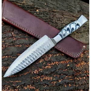Cuchillo de acero de Damasco con mango azul marmoleado y hoja con patrón martillado - Product Image 5