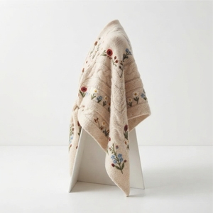 Châle en tricot doux et chaud de haute qualité pour l'hiver, écharpe Pashmina pour femme, cape, pull, poncho, vente en gros directe du fabricant - Product Image 6
