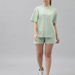 Ensemble décontracté t-shirt et short pour femme en coton 100% respirant et à séchage rapide, vêtements de sport tendance à manches courtes, Pakistan - Product Image 2