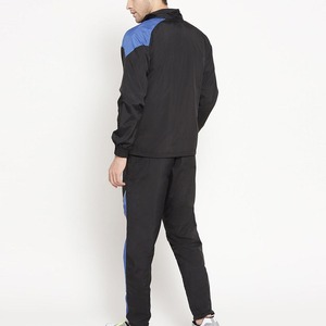 Conjunto Deportivo Personalizado para Hombre en Negro y Azul con Bloques de Color, Chaqueta con Cierre Completo y Pantalones de Poliéster y Algodón para Correr y Hacer Ejercicio - Product Image 3