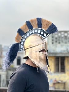 Casque Spartan en laiton avec plume, fait main, casque de guerrier grec hoplite pour cosplay, exposition - Product Image 6