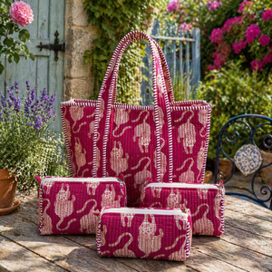 ชุดกระเป๋าโท้ทลายสัตว์ป่าสีชมพู กระเป๋าถือผ้าฝ้ายแบบควิลท์พร้อมกระเป๋าใส่เครื่องสำอาง กระเป๋าจัดระเบียบสำหรับเดินทางสำหรับผู้หญิง - Product Image 1