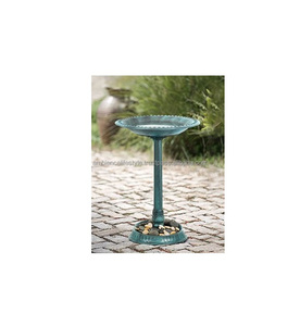 Bain d'oiseaux élégant en métal pour la décoration de jardin, construction durable, revêtement résistant aux intempéries, idéal pour attirer les oiseaux - Product Image 1