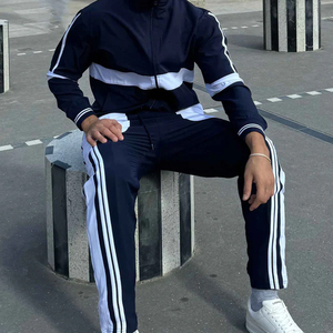 Conjunto Deportivo Ecológico para Hombre con Estampado de Bloques de Color, Chaqueta con Capucha y Cierre y Pantalones Largos, Transpirable - Product Image 4