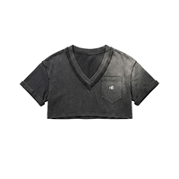 Camiseta de mujer con diseño personalizado, 100% algodón, estilo vintage lavado, corte holgado, manga corta, cuello en V, top corto con efecto acid wash.