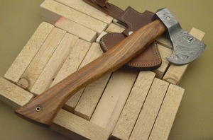 Hacha de acero de Damasco forjada a mano con mango de madera, hacha de constructor para partir leña - Product Image 2