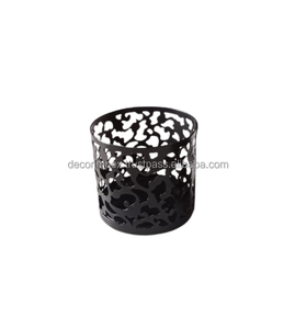 Bougeoir votif en métal noir élégant fait à la main Pot de Bhakhoor gravé pour la décoration intérieure à manger et Noël - Product Image 4