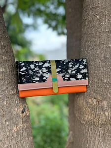 กระเป๋าคลัทช์สำหรับผู้หญิงหนังขนสัตว์พิมพ์ลายโลหะทำด้วยมือจริงกระเป๋าใส่บัตร ATM มีสไตล์สีรุ้งแบบอเนกประสงค์ - Product Image 3