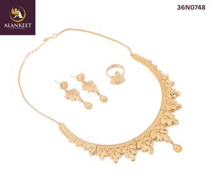 Ensemble de collier chaîne tendance avec pendentif fleur plaqué or 24 carats d'un gramme - Product Image 2