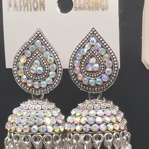 Boucles d'oreilles Jhumka indiennes en argent oxydé, avec strass en forme de goutte, cristal, clochette et perles, ensemble de bijoux, vente en gros, paire - Product Image 1