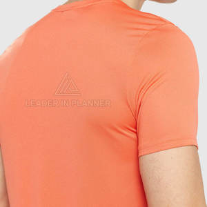 เสื้อยิมทรงเข้ารูปผลิตจากโรงงานขายส่ง เสื้อยิมแห้งเร็วขายดีที่สุดสำหรับผู้ใหญ่ รับผลิตตามแบบ - Product Image 6