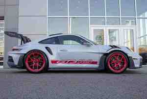 2024 pour 911 GT3 RS Coupé Hybride Turbo Automatique R15 RWD Conduite à Gauche Sièges en Cuir Caméra Arrière - Product Image 2